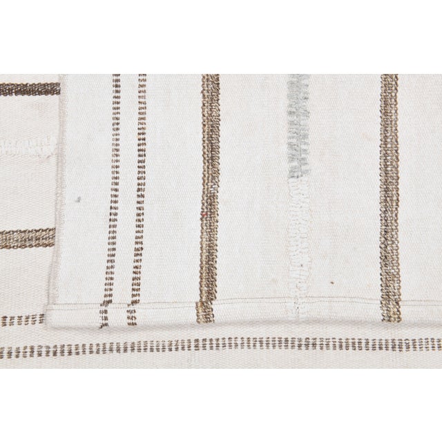 Vintage Turkish Oushak Handmade Wool Cotton Beige White Area Rug For Sale - Image 4 of 11