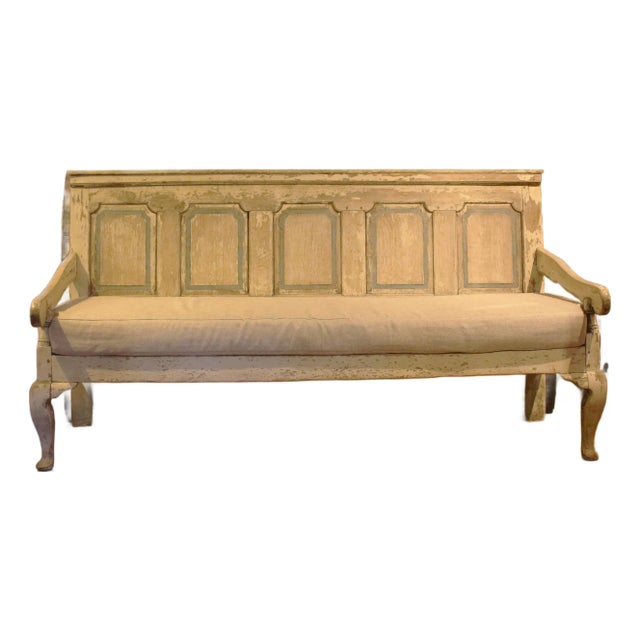 Mid-Late 18th Century English Painted Settle For Sale