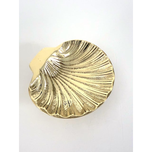 Mid Century Footed Solid Brass Shell Catchall - Glo-Mar Artworks For Sale - Image 4 of 10