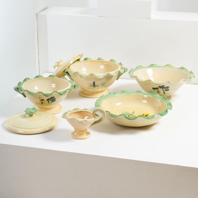 22 dinner plates (d 26 cm) 12 soup bowls (d 23 cm) 11 appetizer plates (d 23 cm) 12 dessert plates (d 20 cm) 1 sauceboat 1...