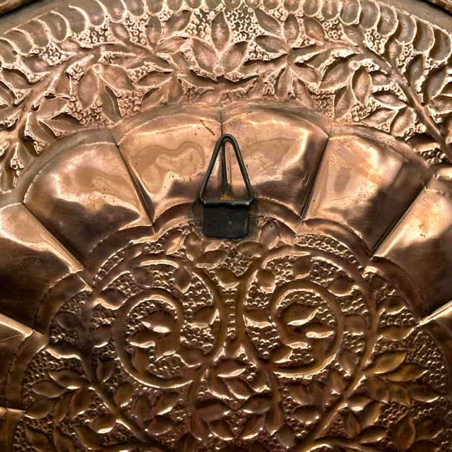 Metal Vintage Mid 20th Century Turkish Hand Hammered Copper Tray With Floral Vine Tree of Life Repoussé For Sale - Image 7 of 7