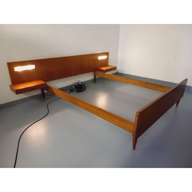 Vintage Scandinavian-Style Teak Double Bed with Suspended Bedside Tables and Integrated Lamps, 1960s For Sale - Image 10 of 18