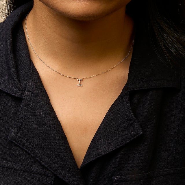 10K Yellow Gold Diamond Accent "I" Initial Script Style Pendant Necklace For Sale - Image 4 of 5