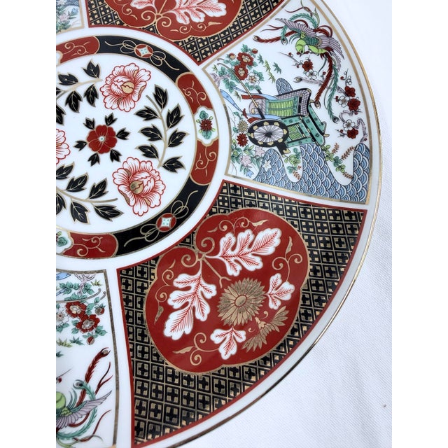Mid 20th Century Japanese Imari Porcelain Fan-Shaped Dish in Red and White For Sale - Image 6 of 10