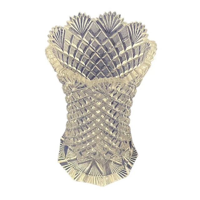 19th Century Dutch Crystal Vase with Pineapple Fan Cut For Sale - Image 5 of 6