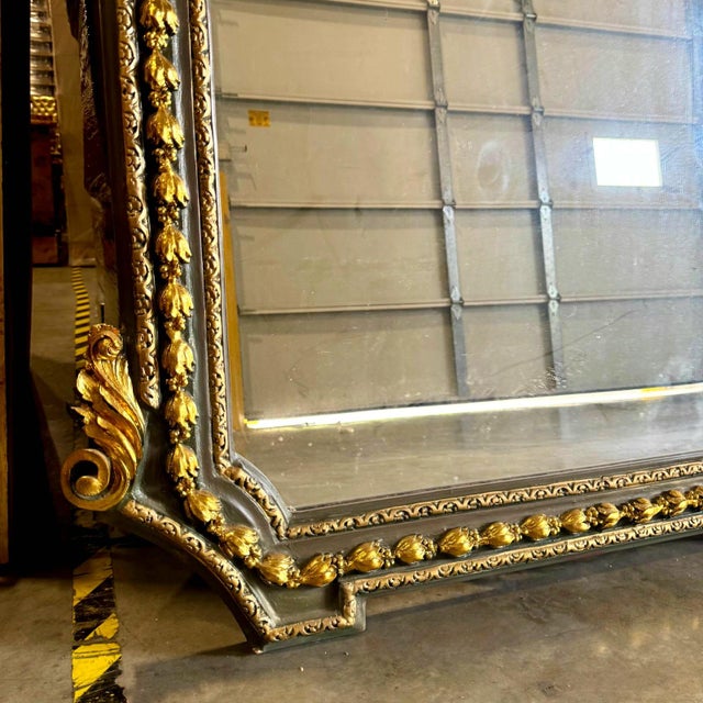 This large mirror is a true work of art, entirely handcrafted with remarkable attention to detail. A masterpiece of...