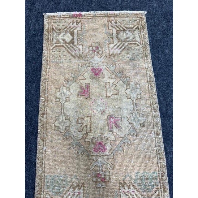 Turkish Yastik Rug 1'5" x 2'11" For Sale - Image 4 of 5