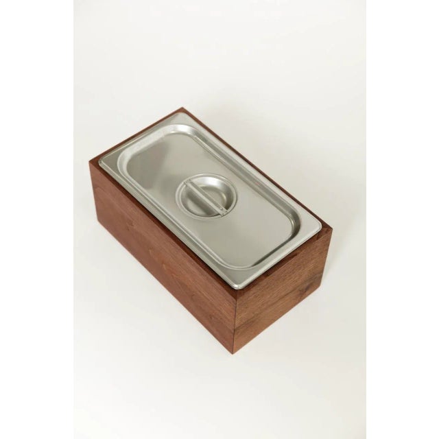 Our countertop compost bin adds an artful touch in urban walnut wood to your home. Make kitchen compost easy, as this...