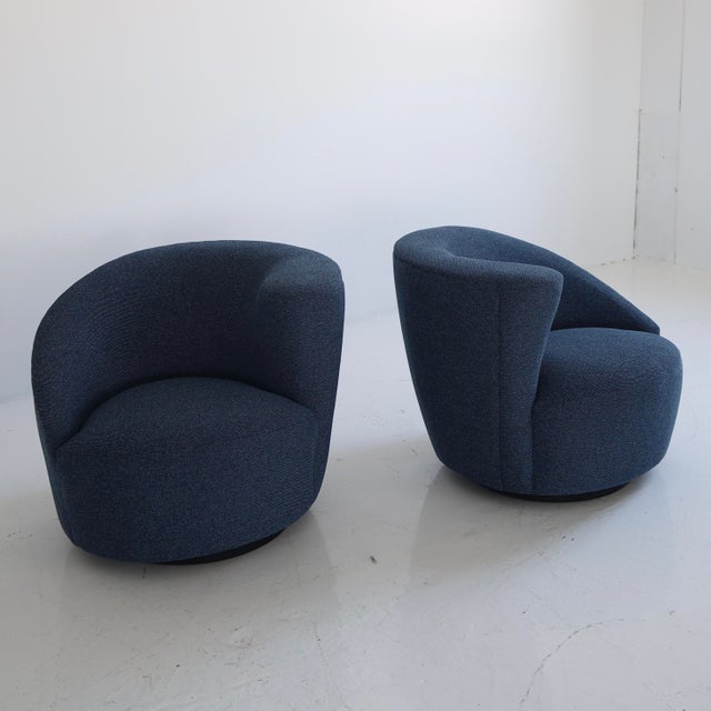 Vladimir Kagan “Nautilus” Chairs, a Pair For Sale In Chicago - Image 6 of 6