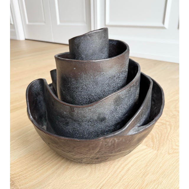 Monumental 1970s Brutalist Signed Studio Pottery Spiral Sculpture / Vessel / Vase For Sale In Chicago - Image 6 of 13
