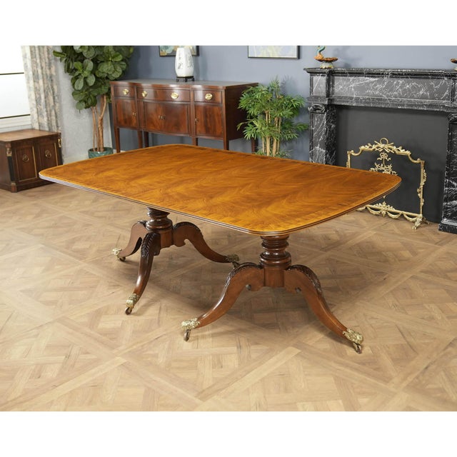 1990s 1990s Vintage Henredon Dining Table For Sale - Image 5 of 15