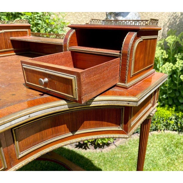 Small Louis Xvi Style Desk For Sale - Image 6 of 13