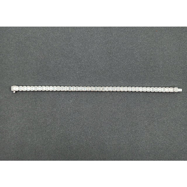 Metal 8.64 Ct Emerald Cut Bezel Set Tennis Bracelet For Sale - Image 7 of 8