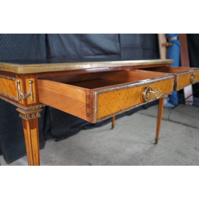 Antique French Louis XVI Kingwood Marquetry Leather Top Bureau Plat Writing Desk For Sale - Image 9 of 17