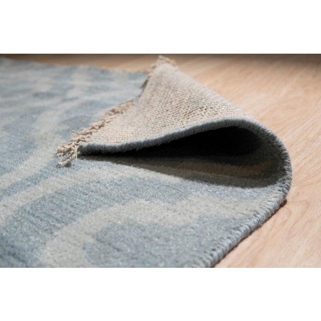 8x10 Blue Hand-Knotted Wool Latticed Quatrefoil Geometric Modern Carpet Rug For Sale - Image 4 of 7