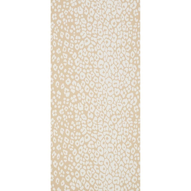 We first introduced this sexy Iconic Leopard pattern in the 1970s. This wallpaper is endlessly chic. Available as a fabric...
