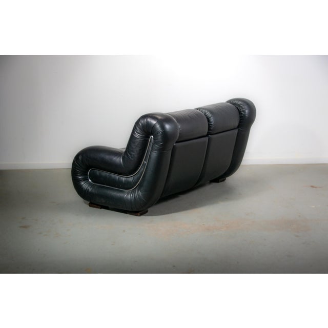 Italian Space Age Black Leather 2-Seater Sofa, 1985 For Sale - Image 11 of 14