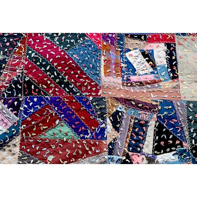 Graphic Antique Tied Quilt For Sale In New York - Image 6 of 13