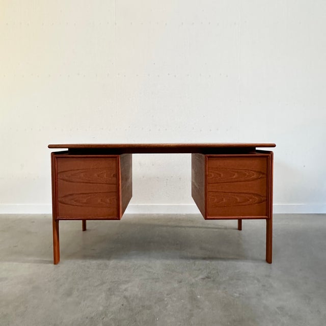 Mid-Century Modern Mid-Century Modern Danish Freestanding Desk in Teak from GV Møbler, 1960s For Sale - Image 3 of 17