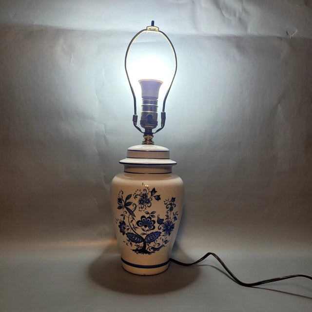 1990s Vintage Blue White Lamp Danube Onion Flower Style Table Lamp For Sale - Image 5 of 8