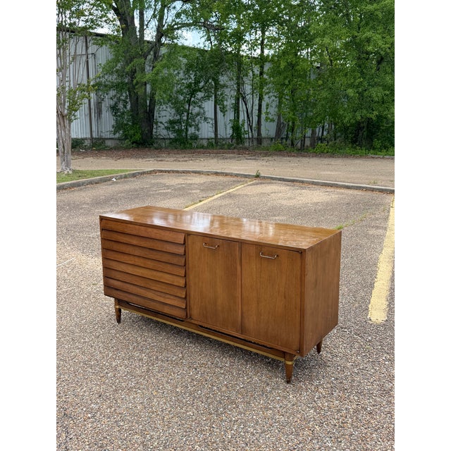 Brass 1960s American of Martinsville “Dani” Credenza For Sale - Image 8 of 9