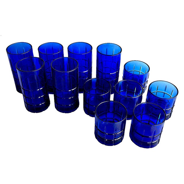 Offered is a set of 12 heavy Anchor Hocking Flat Iced Tea and Old Fashioned glasses in their 1960s Tartan pattern in...