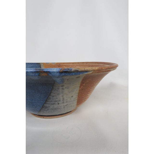 Large Ceramic Centerpiece Bowl Wide Flared Rim and Speckled Blue Red Glaze 5000b For Sale - Image 9 of 17