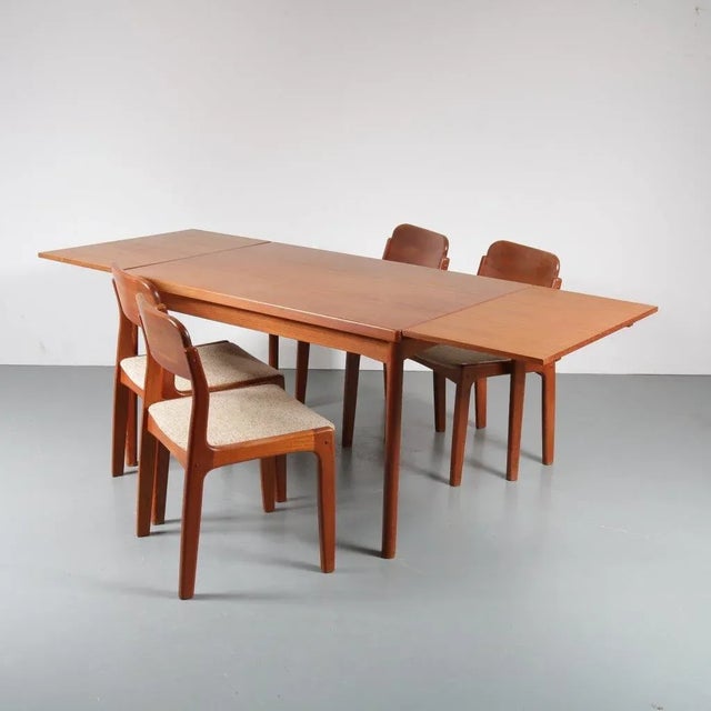 Dining Table and Chairs by Henning Kjærnulf for Vejle Stole, 1960s, Set of 5 For Sale - Image 16 of 18