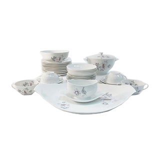 White Porcelain Tableware Set from Bidasoa, 1960s, Set of 26 For Sale