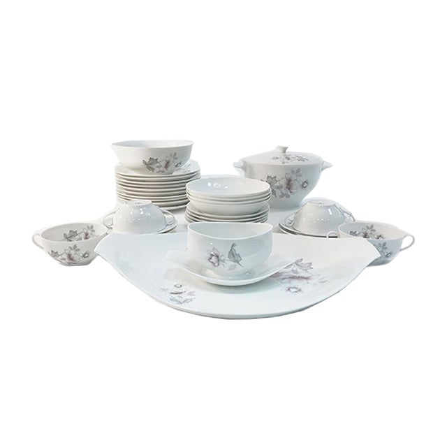 White Porcelain Tableware Set from Bidasoa, 1960s, Set of 26 For Sale