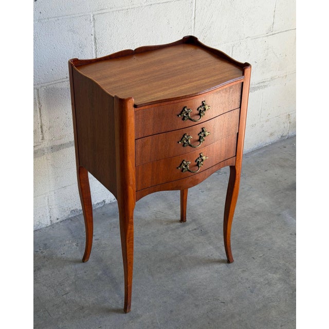 Vintage Danish Modern Teak Small Dresser / Nightstand – Scandinavian MCM Side Table For Sale - Image 9 of 9