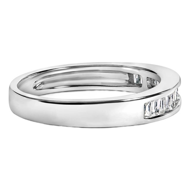 .925 Sterling Silver 1/3 Cttw Baguette Cut Diamond Channel Set Stackable Wedding Ring (H-I Color, I1-I2 Clarity) - Size 6-3/4 For Sale