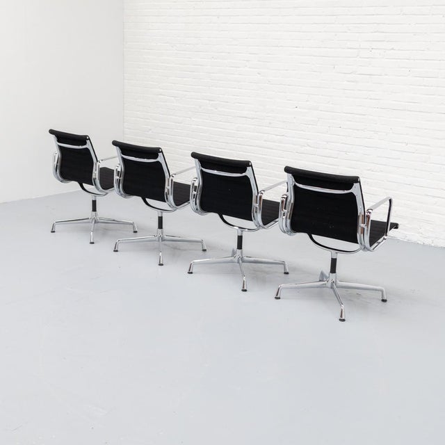 EA 108 Swivel Chair by Charles & Ray Eames for Vitra, 1990s For Sale - Image 6 of 18