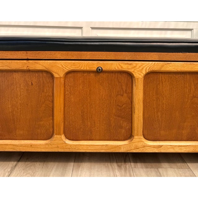 Brown 1960s Lane Mid-Century Oak Cedar Chest Storage Bench With Black Upholstery For Sale - Image 8 of 18