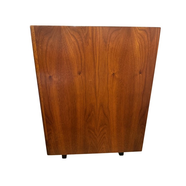 1960s Jack Cartwright for Founders Walnut Dresser For Sale - Image 15 of 15