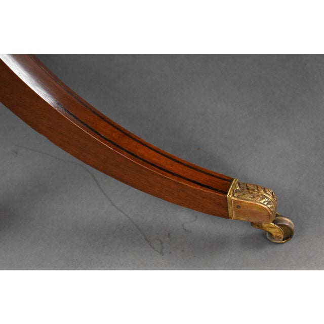 Brown 19th Century English Mahogany Pedestal Dining Table For Sale - Image 8 of 10