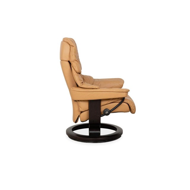 Reno Leather Recliner Chair with Ottoman from Stressless For Sale - Image 9 of 15