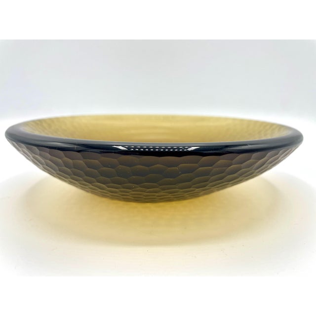 Battiture (battuto) is a thick glass whose surface is distinguished by a distinctive grinding finish. the "battiture"...