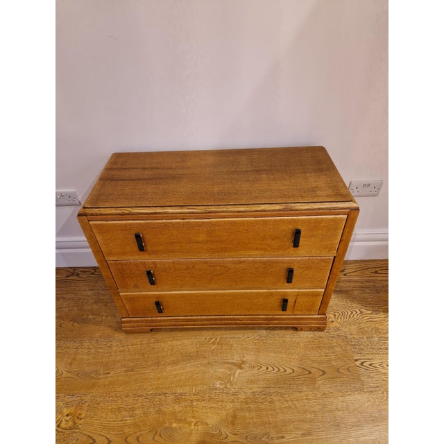 Brown Vintage Art Deco Oak Chest of Drawers, 1930s For Sale - Image 8 of 18