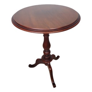 English Victorian Pedestal Tripod Table, 1890 For Sale