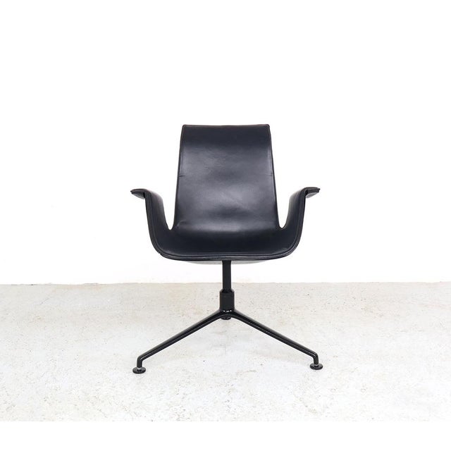 The fk swivel chair is an iconic design from the 1960s, produced by walter knoll germany. designed by danish designers...