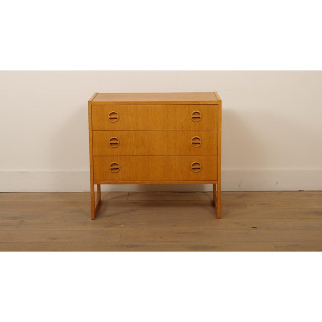 Vintage Danish Chest of Drawers in Oak by Arne Wahl Iversen, 1960 For Sale - Image 10 of 10