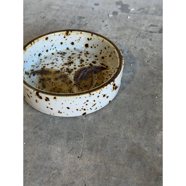 1970s Ceramic Bowl With Speckled Glaze and Leaf Pattern Denmark Mid-Century Modern 1970s For Sale - Image 5 of 9