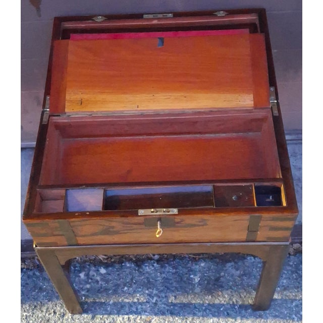 Wood 19th Century George III Rosewood Lap Desk on Stand, Circa 1810s For Sale - Image 7 of 16