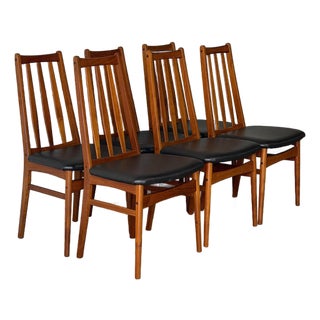 Teak Slat Back Dining Chairs Set of 6 in Black Upholstery Danish Mid-Century Modern 1970s For Sale