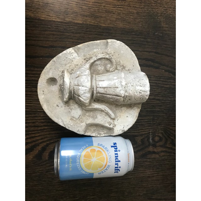 Sculpture Materials 1930s Plaster Urn Wall Sculture For Sale - Image 7 of 9