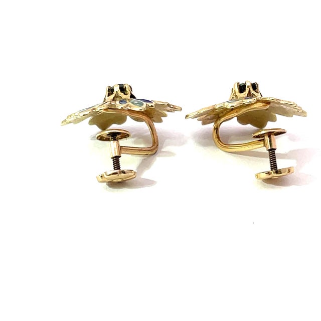 Late 20th Century Vintage 14k Yellow Gold Blue Sapphire & Blue/Green Enamel Flower Earrings, Pair For Sale - Image 5 of 5