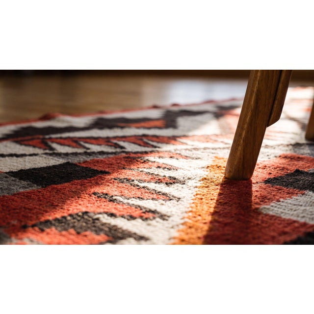 Early 20th Century Navajo rug ( 6'3" x 7'9" - 190 x 235 ) For Sale - Image 9 of 10