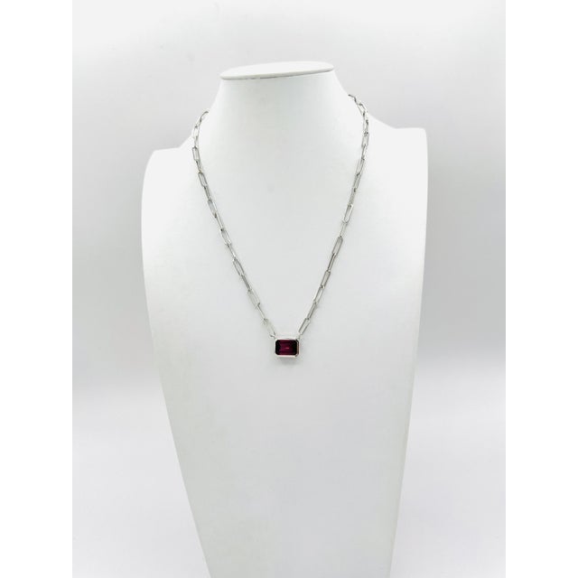 Purple Spinel Emerald Cut Bezel Paperclip Necklace in 14k White Gold For Sale - Image 4 of 6