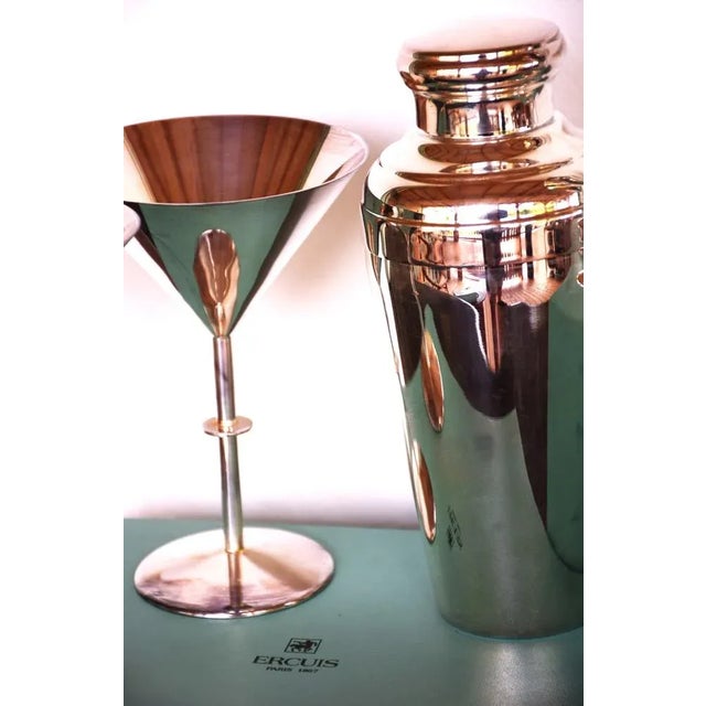 House Ercuis - Cocktail service for a prestigious presentation with this silver metal cocktail service from this large...